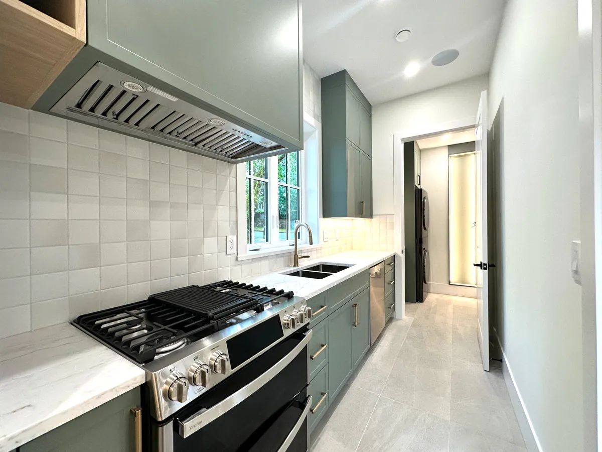 TelTac flooring installation in Kerrisdale — project 11